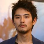 松田龍平の身長は実際に183cmある！てか松田優作や松田翔太も180cm超えだった